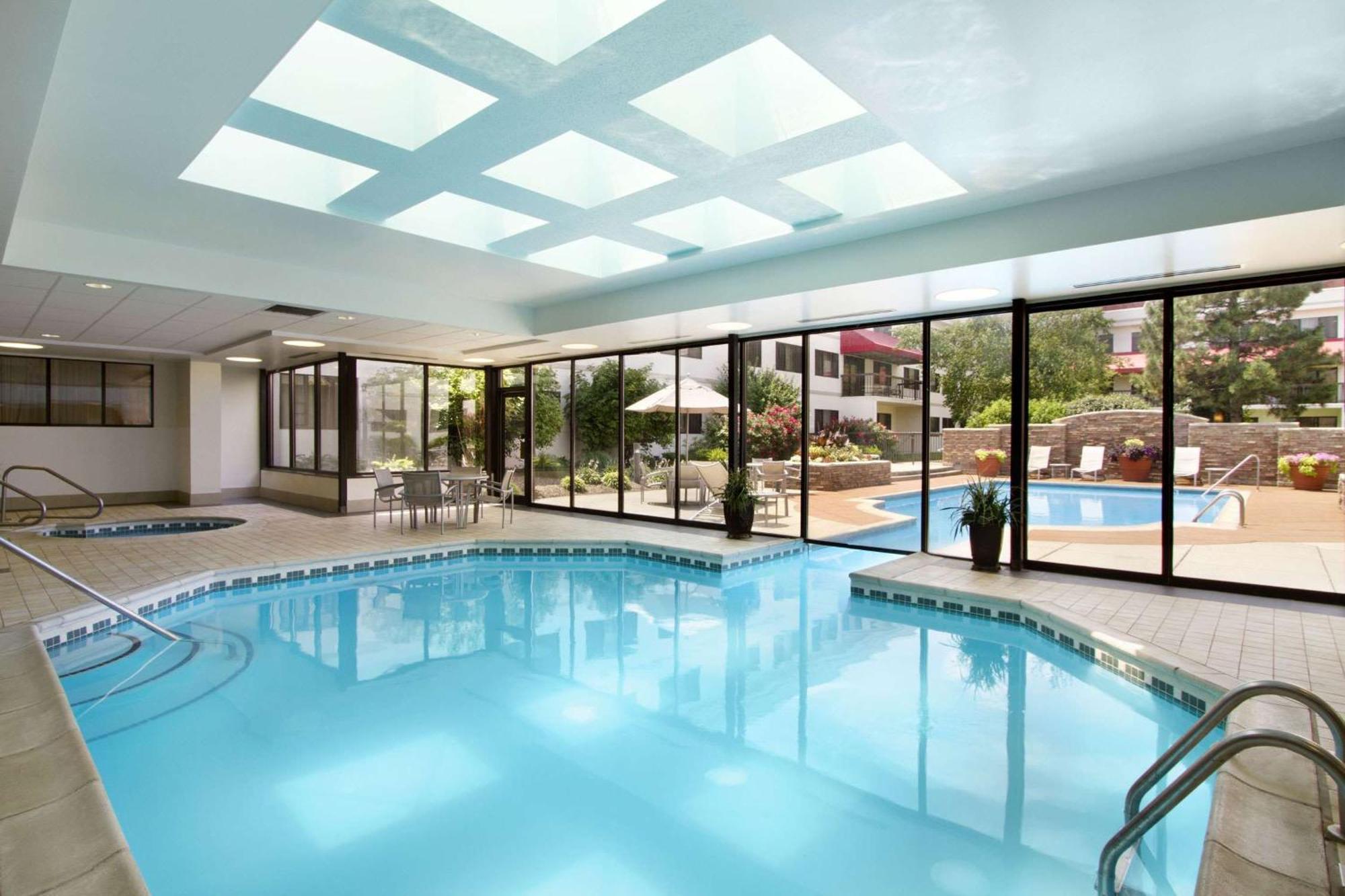 Embassy Suites By Hilton Detroit Metro Airport Romulus Luaran gambar